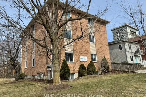 26 Columbia Street, Waterloo, ON N2L 3K3