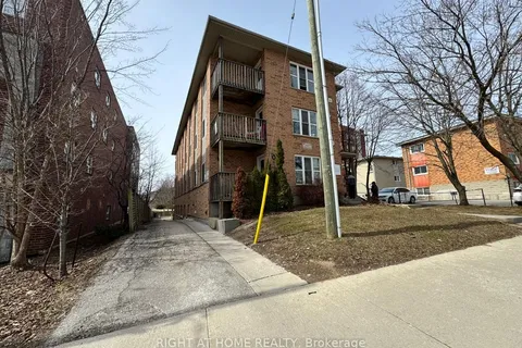 26 Columbia Street, Waterloo, ON N2L 3K3