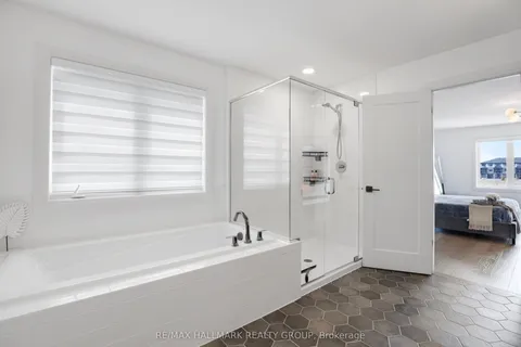 314 Cornice Street, Orleans - Convent Glen and Area, ON K1W 0T8