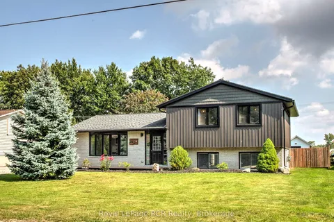 8 William Street, Huron-Kinloss, ON N0G 2R0