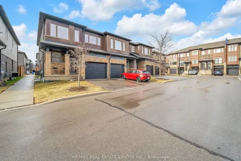 30 Times Square Boulevard, Hamilton, ON L8J 0M1
