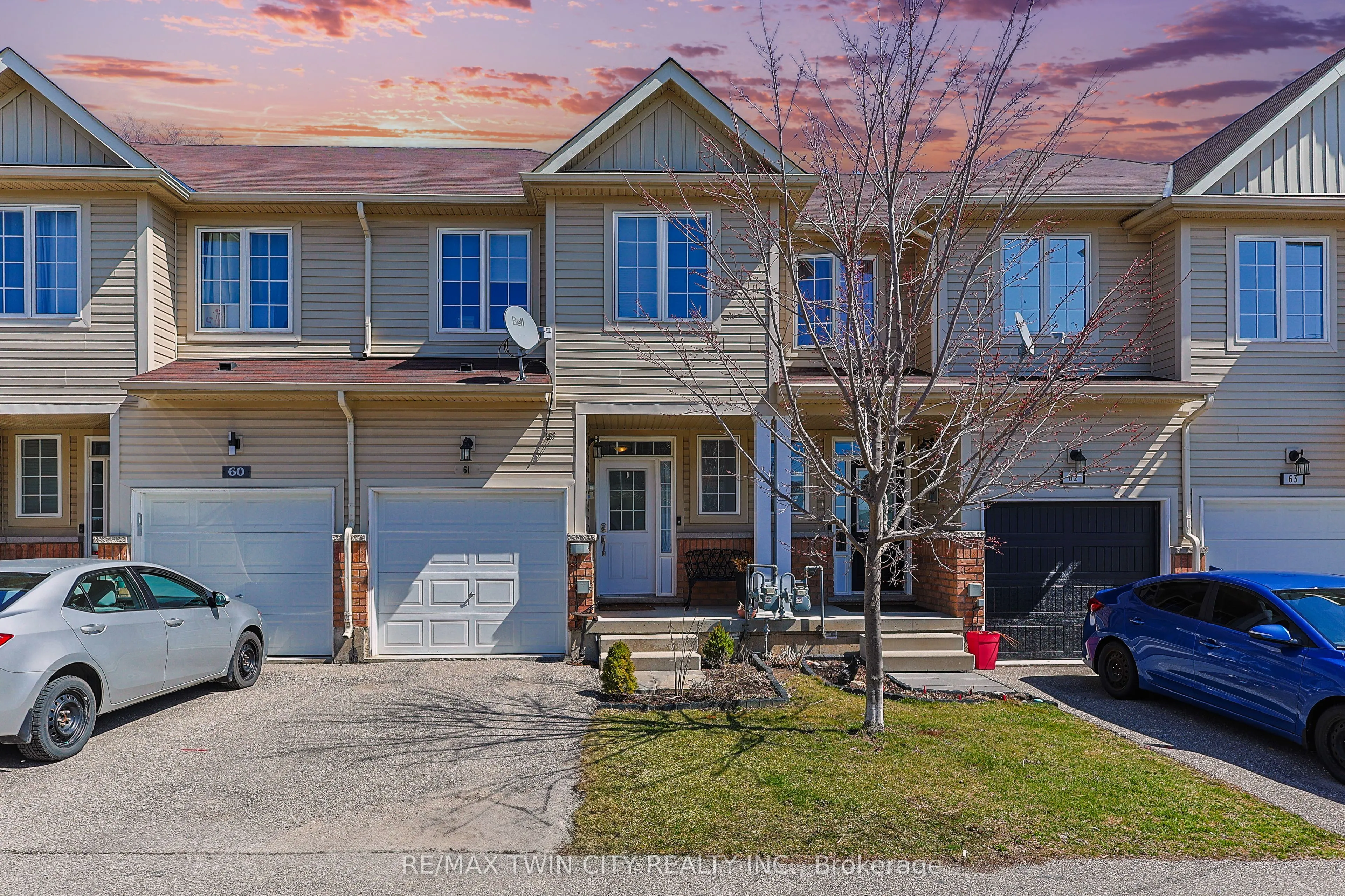 21 Diana Avenue, Brantford, ON N3T 0G7