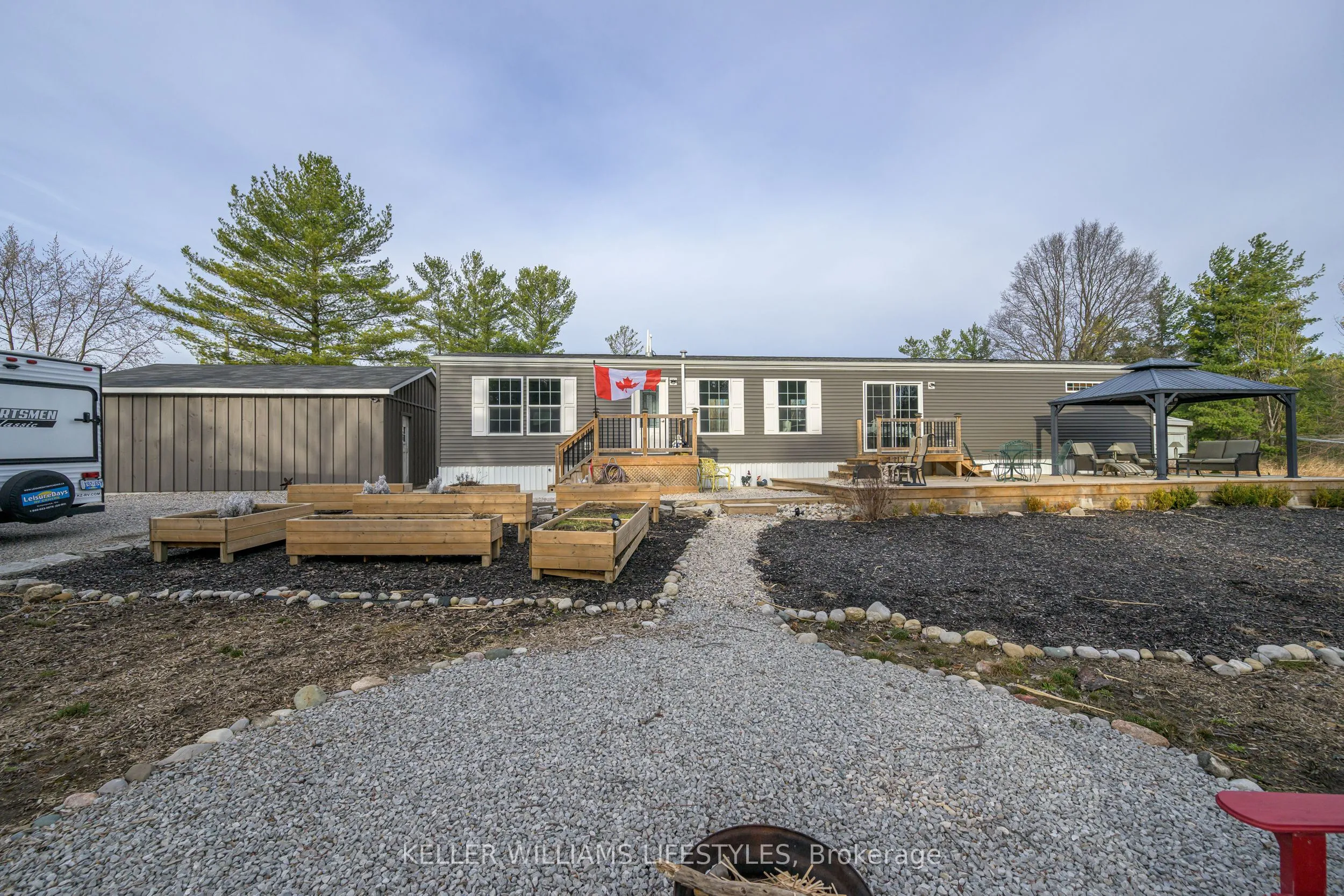 4838 Switzer Drive, Southwest Middlesex, ON N0L 1A0