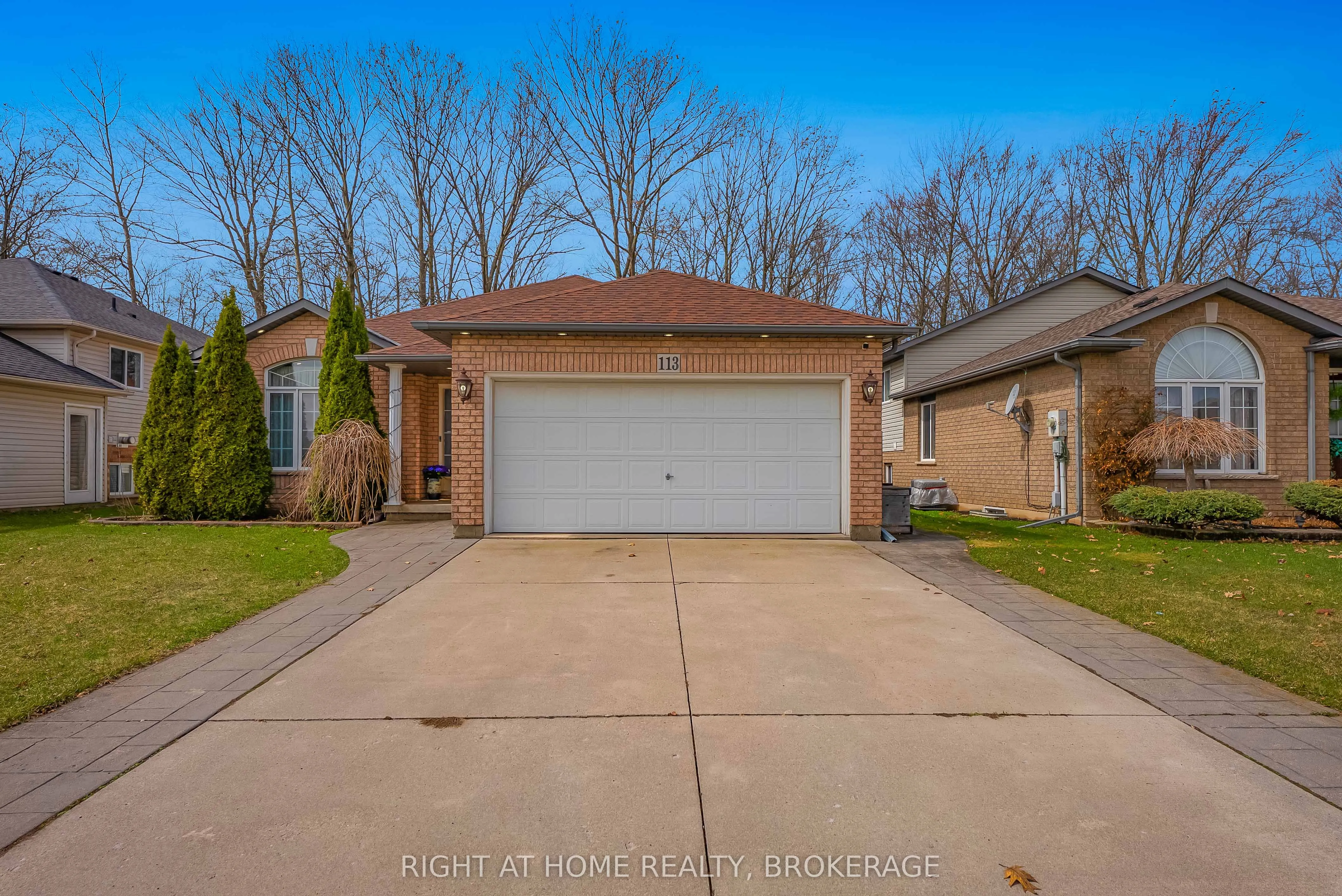 113 Foxtail Avenue, Welland, ON L3C 7J6