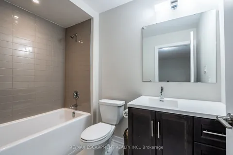 66 Pelican Lane, Hamilton, ON L8K 0A4