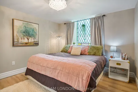 10096 Iona Road, Southwold, ON N0L 1P0
