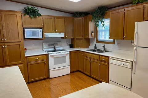 65 CHEROKEE Lane, Ashfield-Colborne-Wawanosh, ON N7A 3Y2