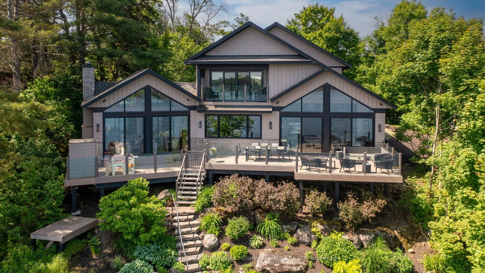 305 Wapaska Crescent, ON P1P 0E9