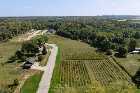 60 Deer Ridge Lane, Bluewater, ON N0M 1G0