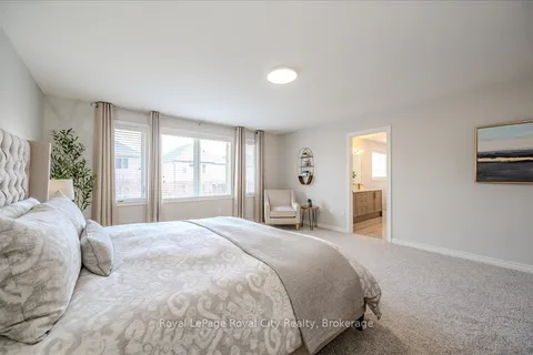 16 Hall Avenue, Guelph, ON N1L 0B3