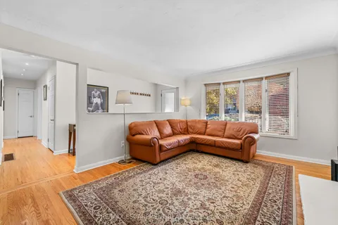 375 Clarendon Drive, Hamilton, ON L9G 2Z1