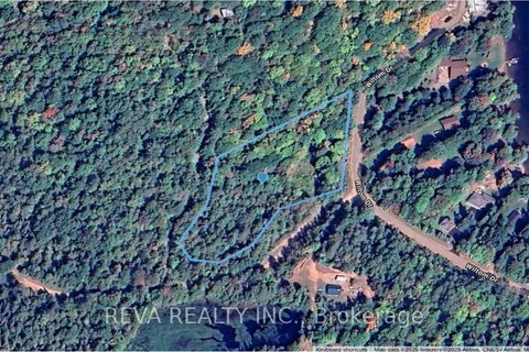 000 Wiltom Drive, Madawaska Valley, ON K0J 1B0