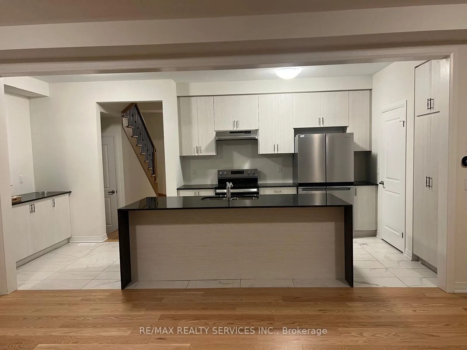 189 Leslie Davis Street, North Dumfries, ON N0B 1E0
