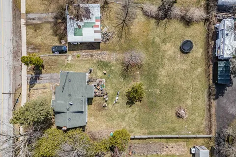 2490 St Anns Road, West Lincoln, ON L0R 1Y0