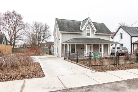 2215 34 Line, Perth East, ON N0B 2P0