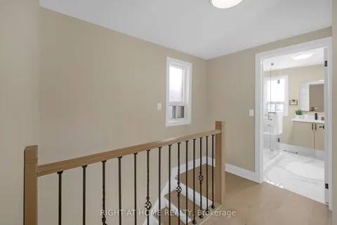98 Birch Avenue, Hamilton, ON L8L 6H7