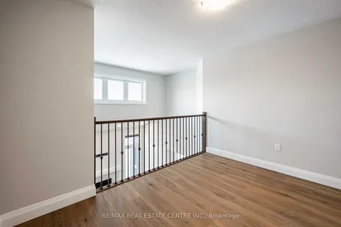 3 Grundy Crescent, East Luther Grand Valley, ON L9W 7S7