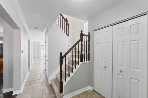 13 Avonhurst Avenue, Barrhaven, ON K2J 4K9