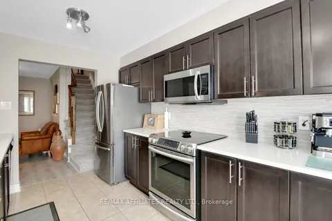 2618 Baynes Sound Way, Barrhaven, ON K2J 0X2