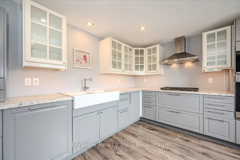 21 Creekside Drive, Guelph, ON N1E 0C2