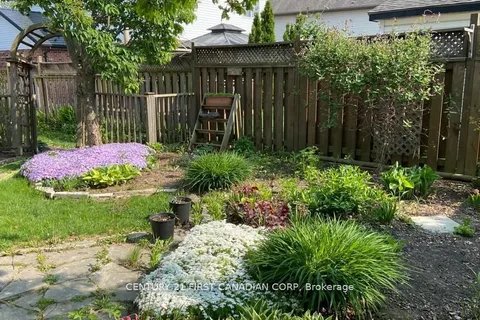 256 WHITESANDS Drive, London, ON N6M 1H9