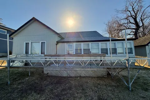 654 Hatton Avenue, Selwyn, ON K0L 1H0