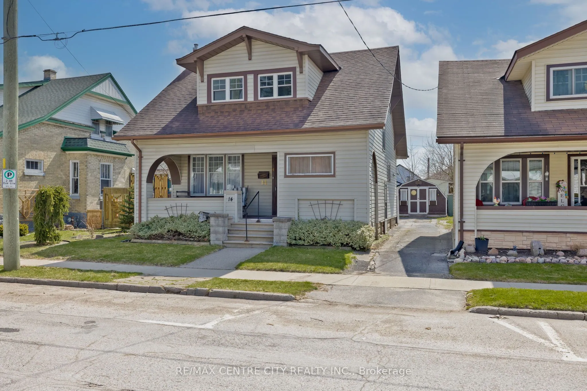 14 James Street, ON N7G 1S5