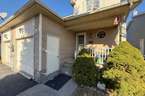 772 Littlestone Crescent, Kingston, ON K7M 8L8