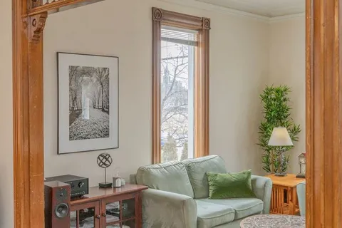 71 High Street, Carleton Place, ON K7C 1W3