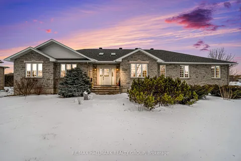 1430 Spartan Grove Street, Greely - Metcalfe - Osgoode - Vernon and Area, ON K4P 1R6