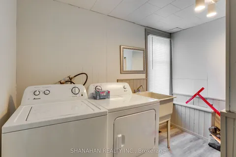 7475 Ridge Road, Lambton Shores, ON N0M 2N0