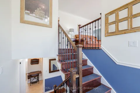 33 Idylwood Road, Welland, ON L3C 1X2