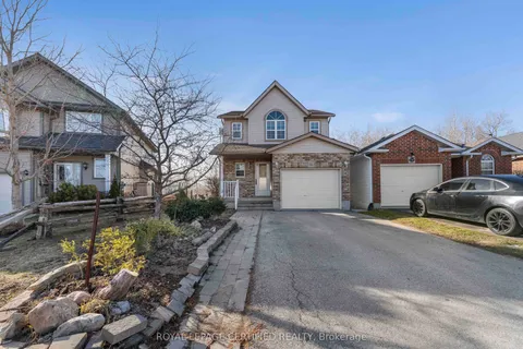 76 Gibbons Drive, Centre Wellington, ON N1M 3V8