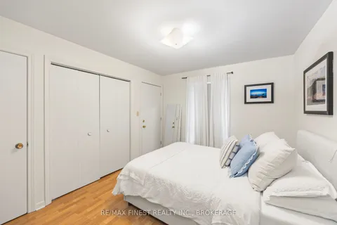 589 King Street, Kingston, ON K7M 2E6