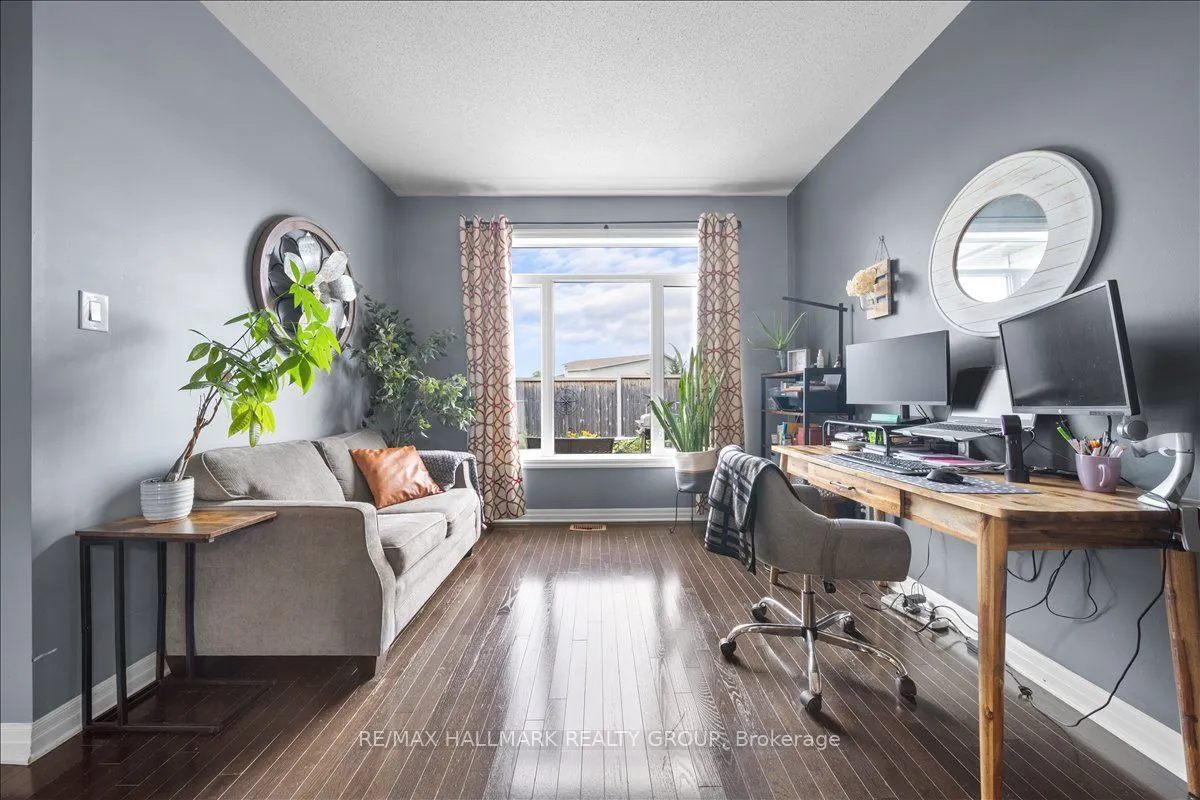 390 BAMBURGH Way, Barrhaven, ON K2J 6A6