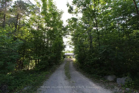 42 Maple Road, Marmora and Lake, ON K0K 2M0