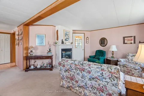 46 Redford Drive, South Huron, ON N0M 1S3