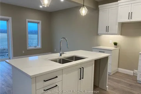 72 Redbud Road, Woolwich, ON N3B 0G2