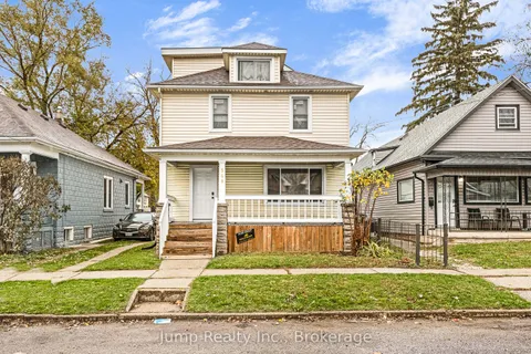 568 TOURNIER Street, Windsor, ON N9C 3H2