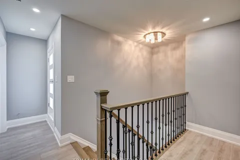 78 Livingston Avenue, Grimsby, ON L3M 1L5