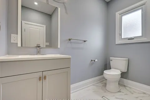 78 Livingston Avenue, Grimsby, ON L3M 1L5