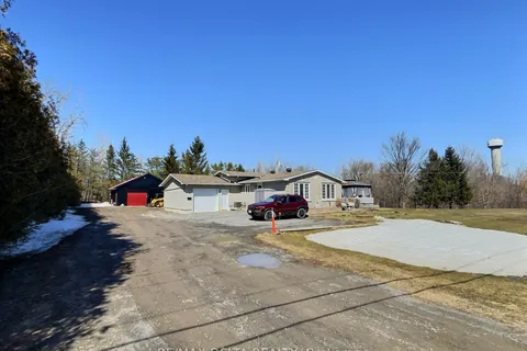 353 Russell Road, Clarence-Rockland, ON K0A 2A0