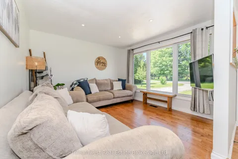 21 Emma Street, Blandford-Blenheim, ON N0J 1V0