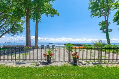 751 LAKESHORE Road, Fort Erie, ON L2A 6W1