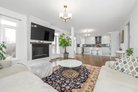 219 Reisling Way, Leitrim, ON K1T 0X1