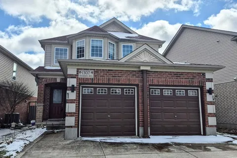1307 Blackmaple Drive, ON N5Y 5V4