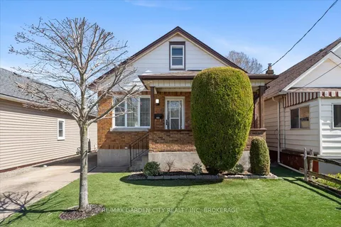 26 Elberta Street, St. Catharines, ON L2M 5M5