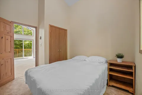 13 HICKORY Crescent, Seguin, ON P0C 1J0