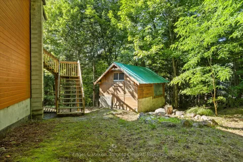 13 HICKORY Crescent, Seguin, ON P0C 1J0