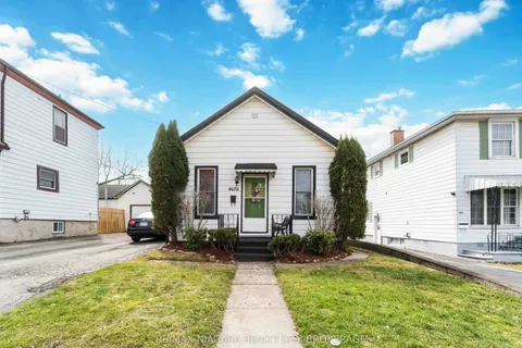 4670 Huron Street, Niagara Falls, ON L2E 2H8